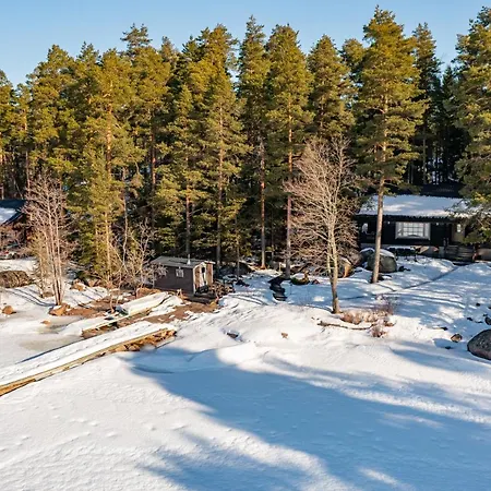 Skitunas 빌라 Pyhtaa