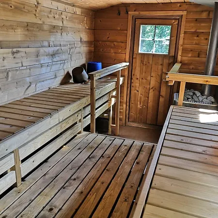 Skitunaes Willa Pyhtaa